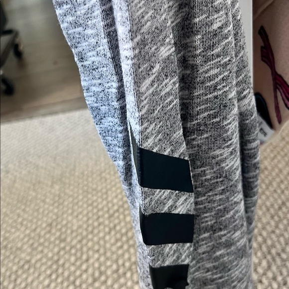 Men’s Adidas Long Sleeve Shirt Salt & Pepper Size Large - Picture 5 of 5